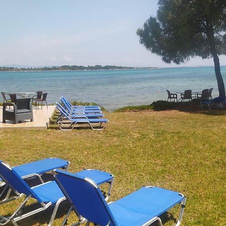 Studios Efi Beach Vourvourou Buitenkant foto