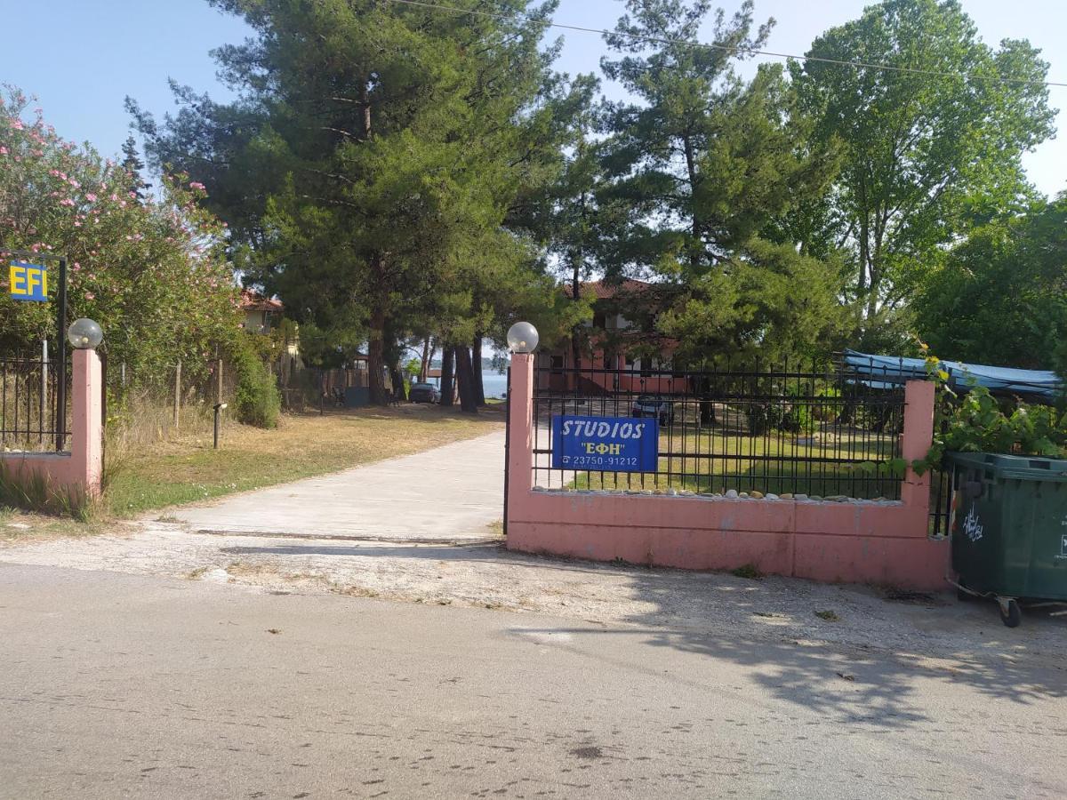 Studios Efi Beach Vourvourou Buitenkant foto