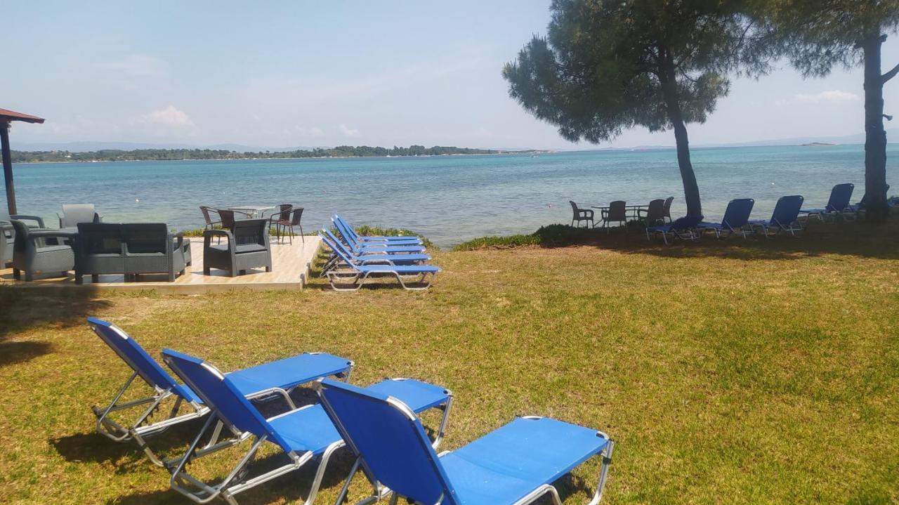 Studios Efi Beach Vourvourou Buitenkant foto