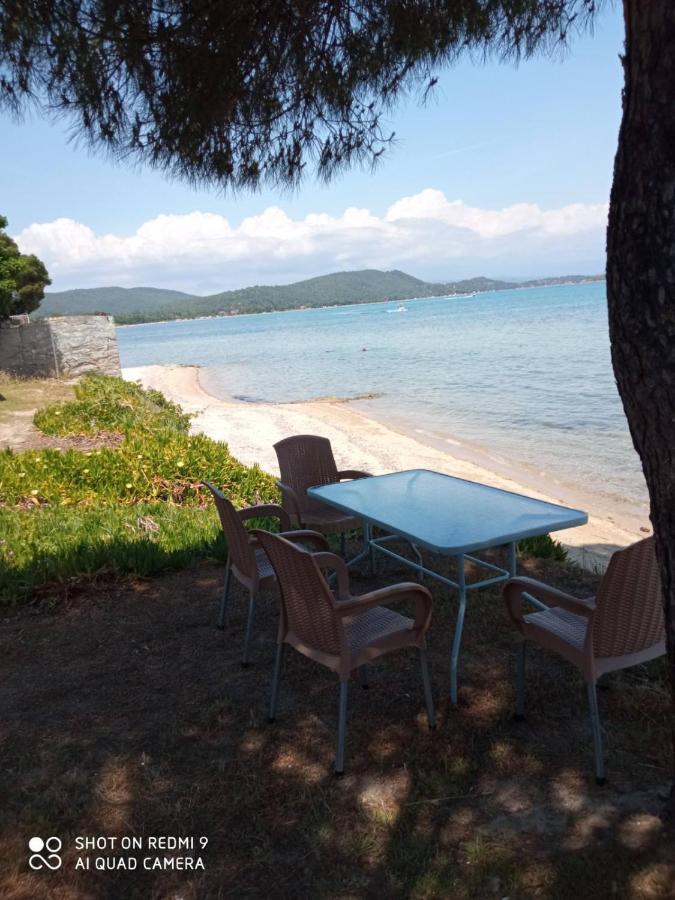 Studios Efi Beach Vourvourou Buitenkant foto
