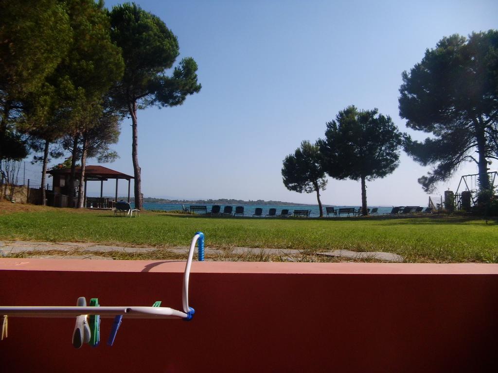Studios Efi Beach Vourvourou Buitenkant foto