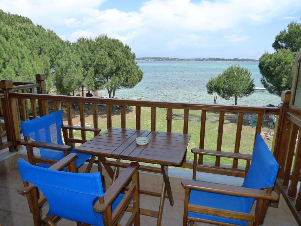 Studios Efi Beach Vourvourou Buitenkant foto